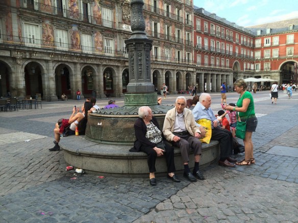 13956331269_74ffffe8a2_z