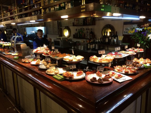 14160835532_125754bb79_z