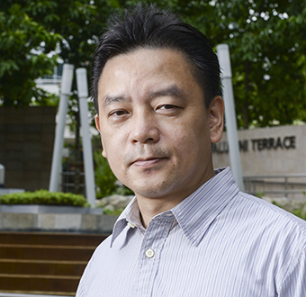 Eric Tinsay Valles 1.jpg